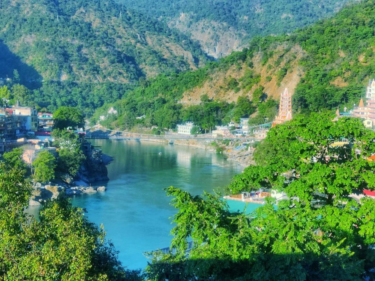 A Pousada Zostel Rishikesh, Laxman Jhula Exterior foto