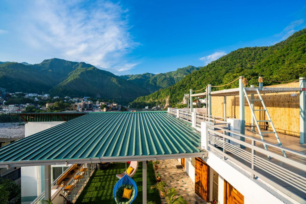 A Pousada Zostel Rishikesh, Laxman Jhula Exterior foto